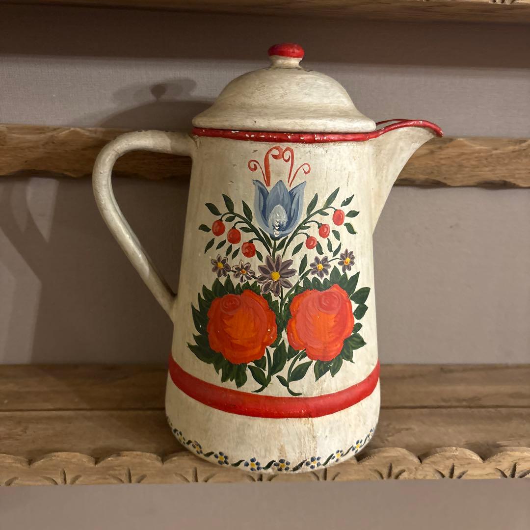 アンティーク　ローズのペイントケトル