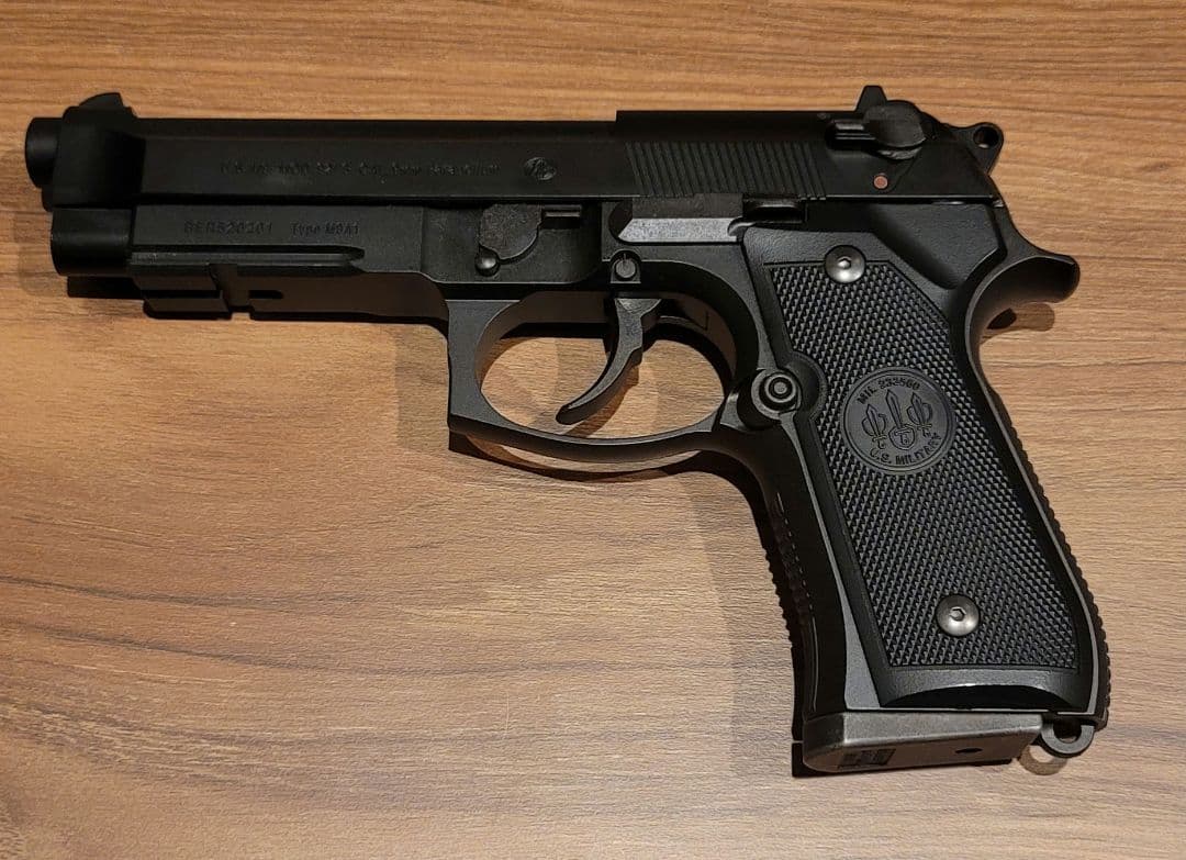 マルイ　ガスガン　M9A1セット