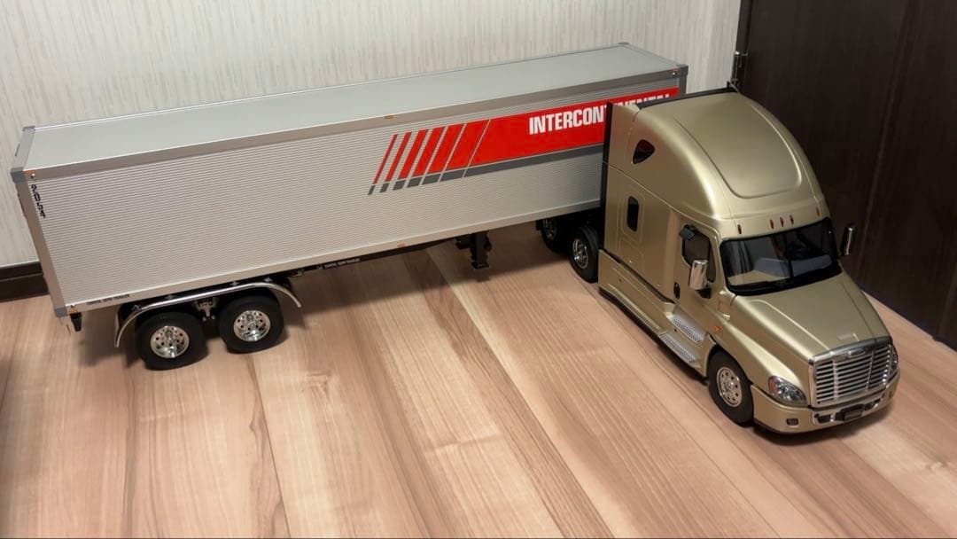 希少品 カスケイディアエボリューション タミヤ トレーラー 完成品ほか