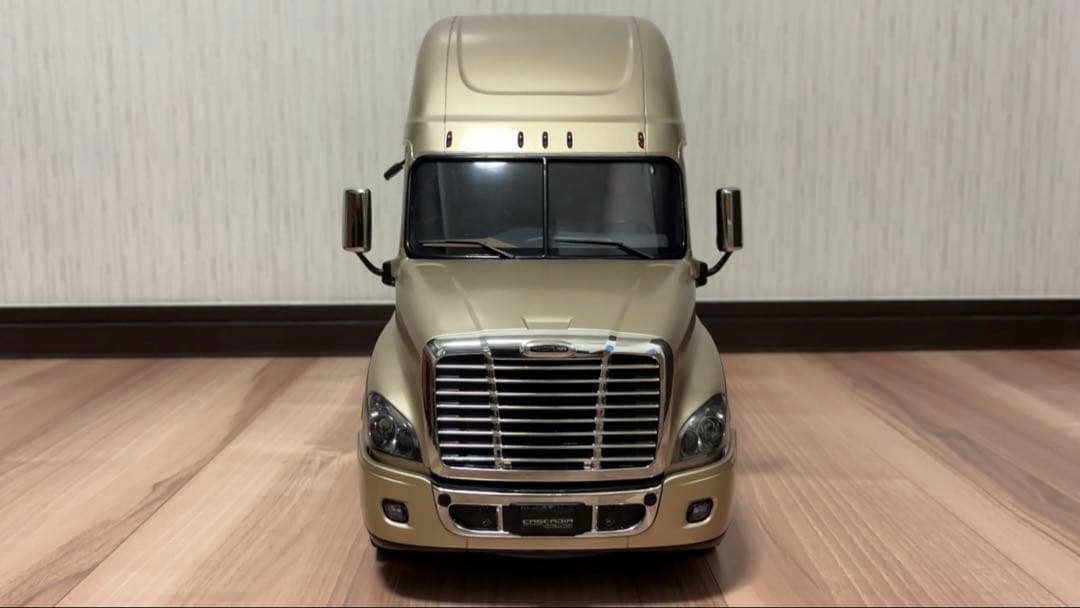 希少品 カスケイディアエボリューション タミヤ トレーラー 完成品ほか