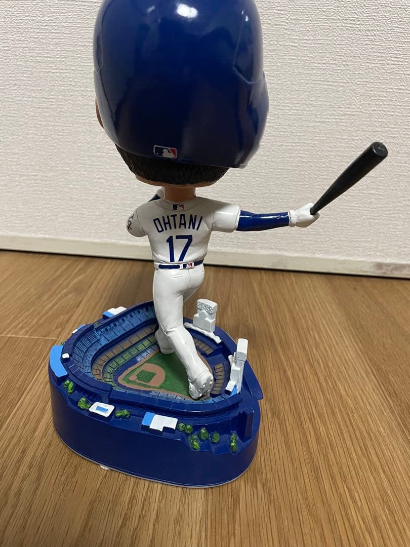 R*T様 大谷翔平　ボブルヘッド　世界限定5000個　おまけ付き