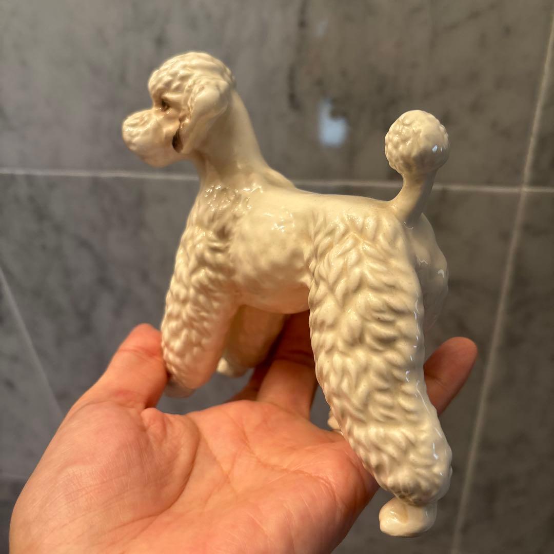 アメリカ80年代 手描きの知的な瞳や巻き毛が美しい雰囲気抜群のプードル陶器