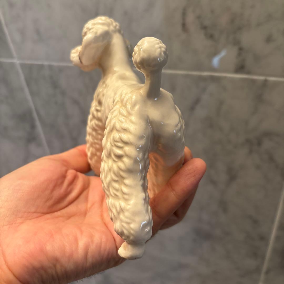 アメリカ80年代 手描きの知的な瞳や巻き毛が美しい雰囲気抜群のプードル陶器