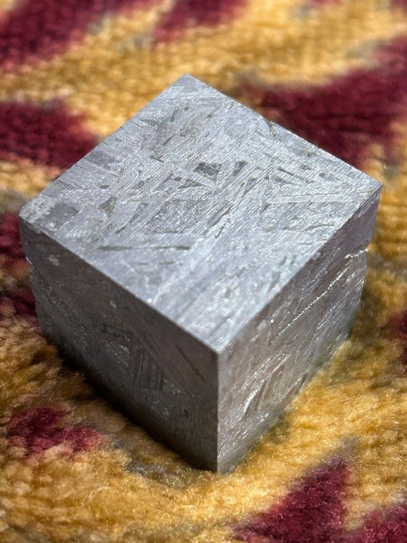 アルタイ隕石キューブ厳選標本339.00g