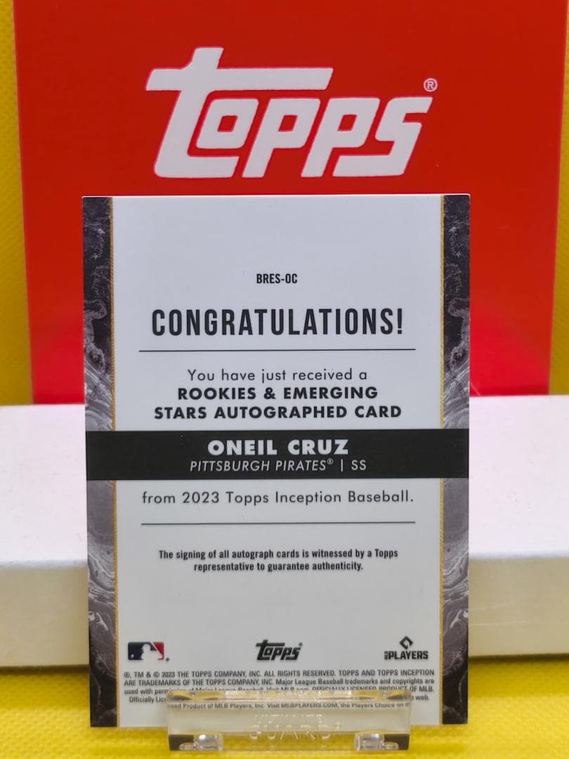 【匿名配送】世界50枚_O'Neil Cruz_直筆サイン_シリアル付き