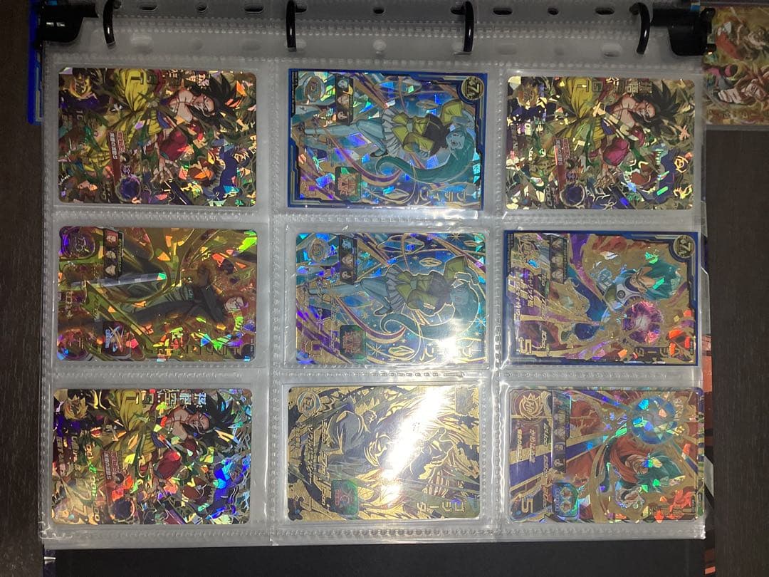 ドラゴンボールヒーローズカードと七周年バインダー