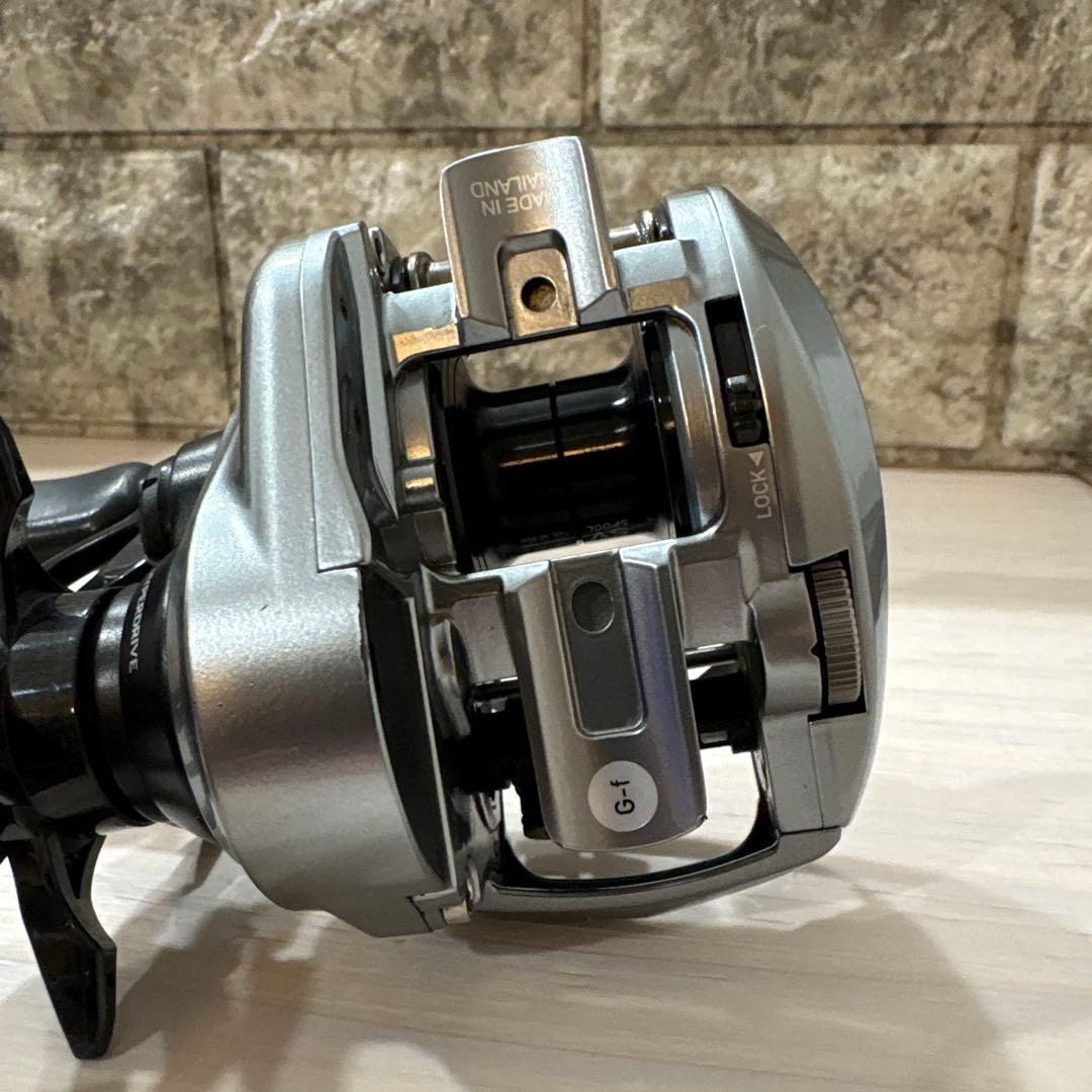 ダイワ 21アルファス SVTW 800XHL 左巻き 良品