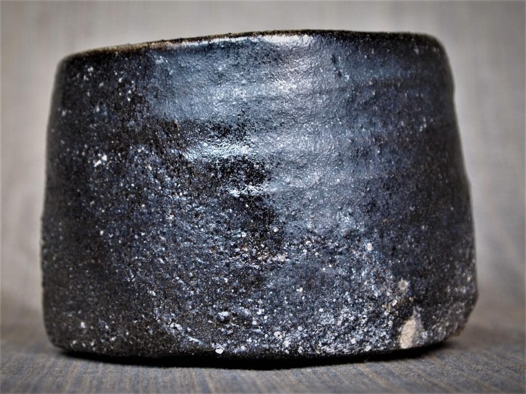 未使用★辻村塊【師＆父：辻村史朗】★引出し黒茶碗★★共箱・共布