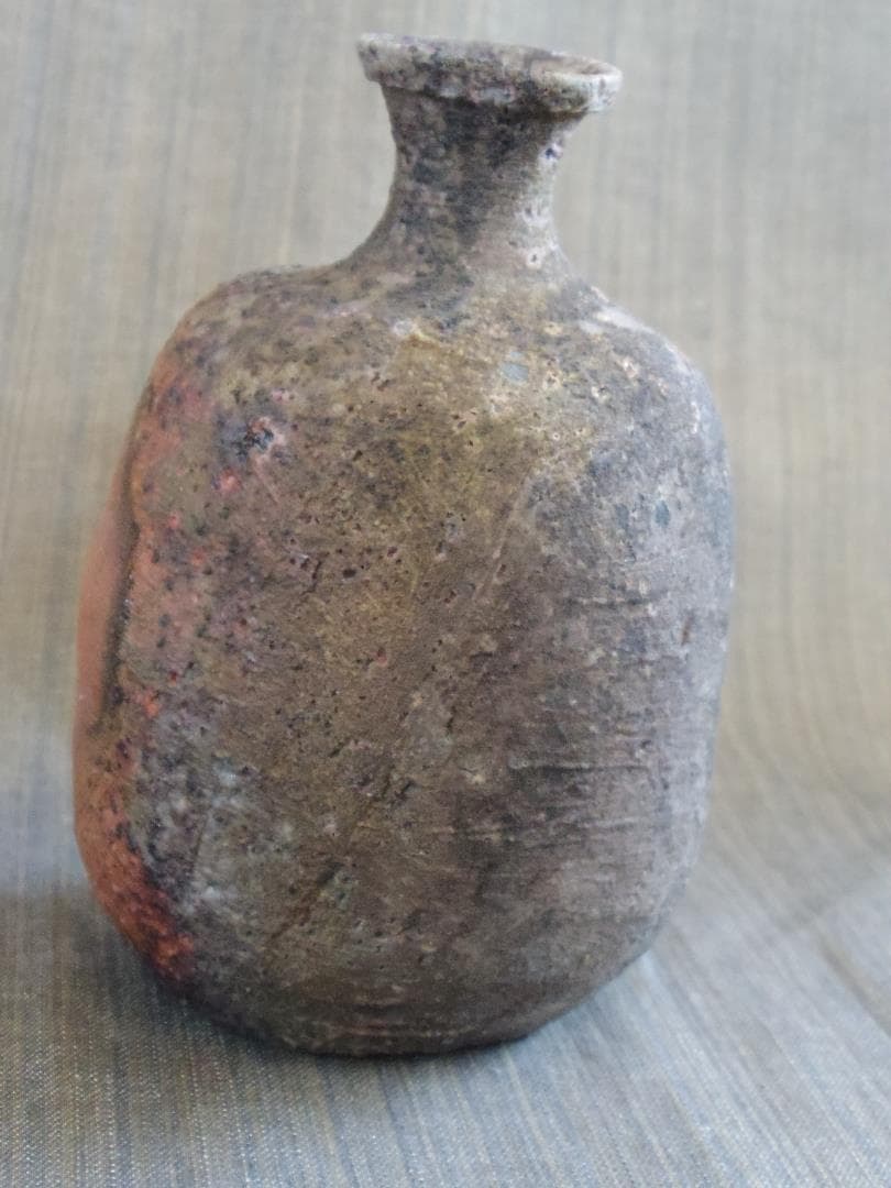 未使用★大森礼二★備前≪窯変≫徳利★胡麻・緋色