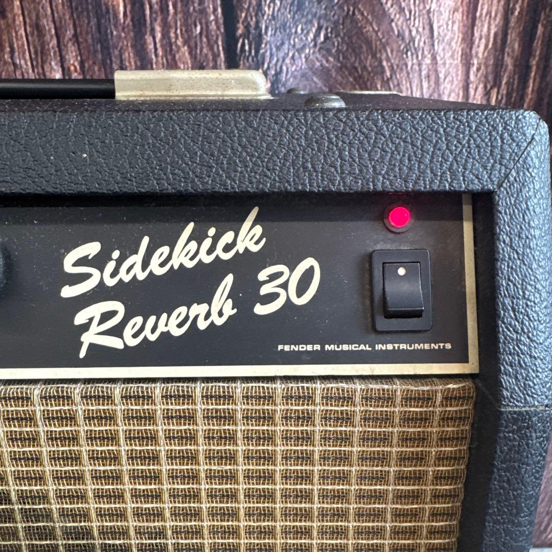 ベースアンプ Fender Japan SIDEKICK BASS30