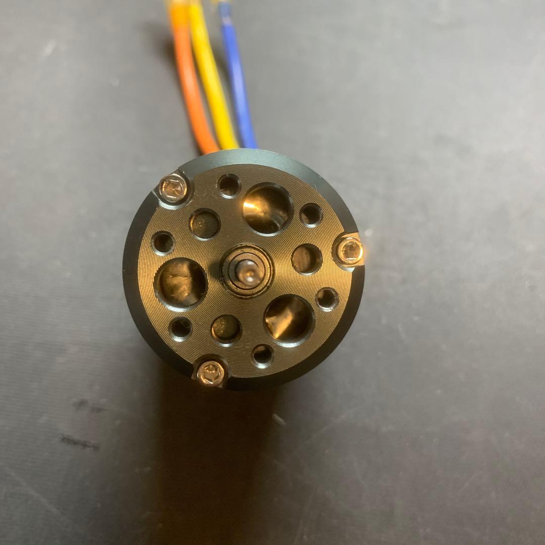 ジーフォース　BLC50とブラシレスモーター