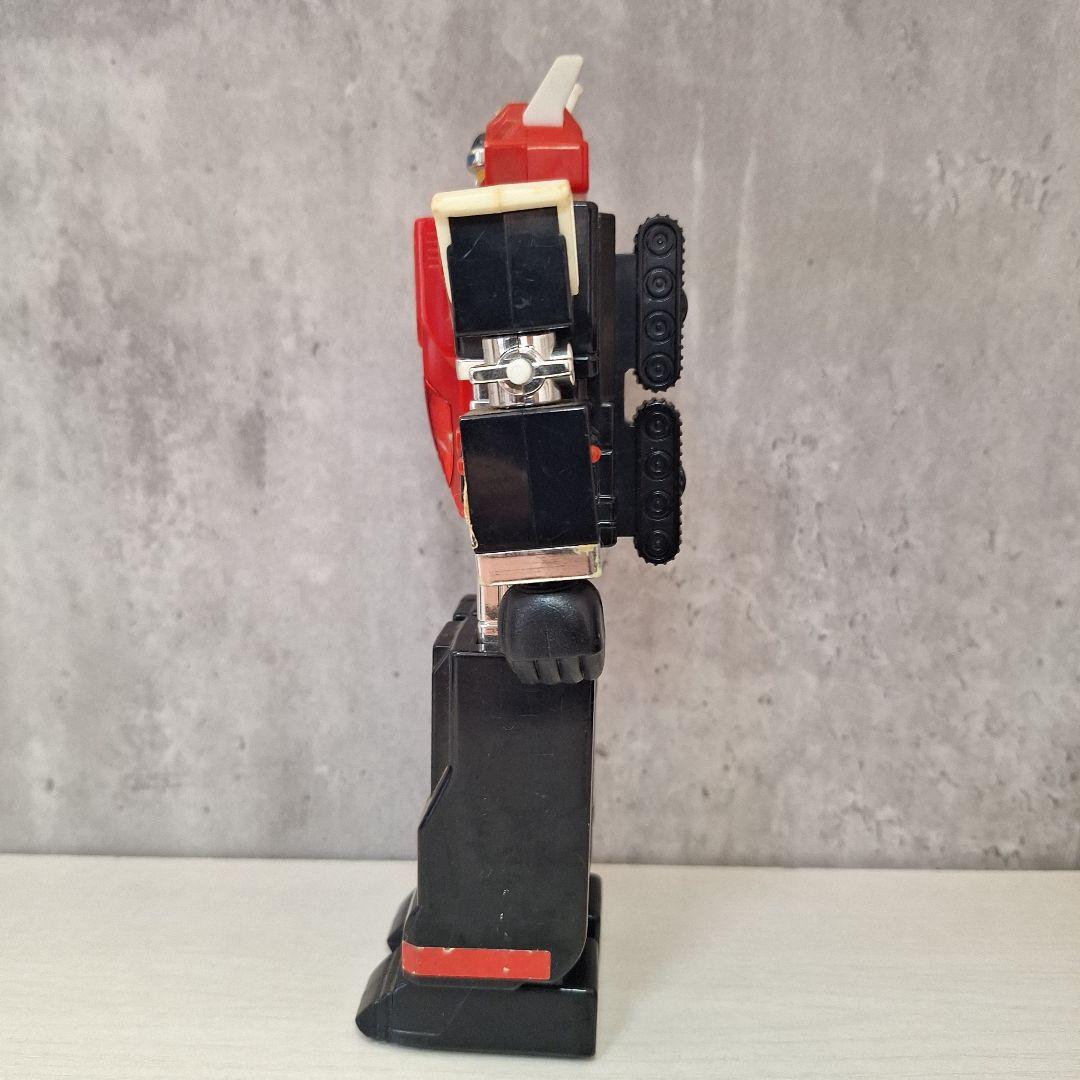 1987年【昭和レトロ】可動式ロボットフィギュア 赤黒