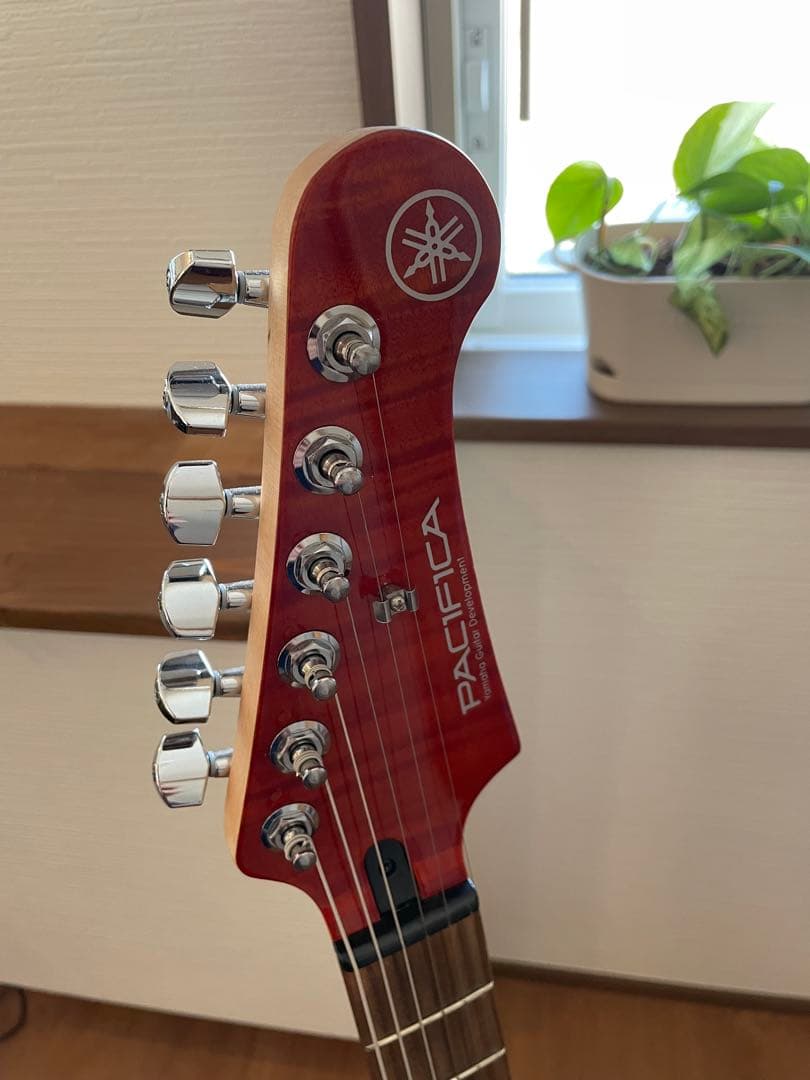 パシフィカ／PACIFICA／212VFM CMB／フレイムトップ仕様