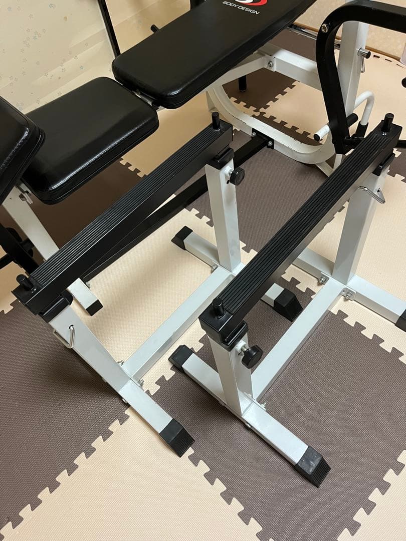 BODY DESIGN トレーニングベンチ バーベル　セーフティーバー引取り限定