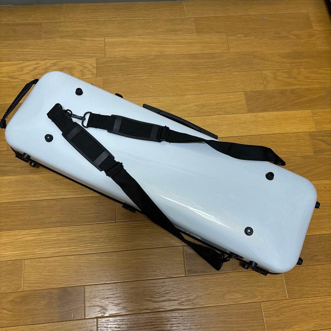 バイオリンケース　カーボンファイバー