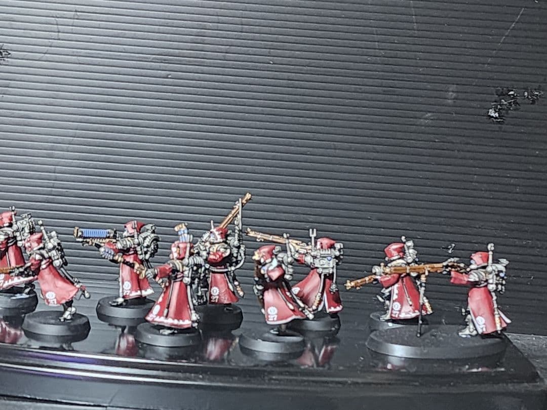 週刊ウォーハンマー、アデプトゥス·メカニカス全種、塗装済み。