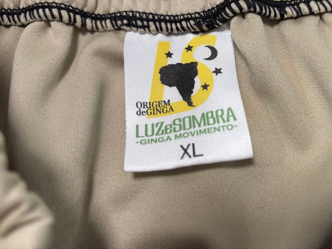 ルースイソンブラ　ジャージ上下　XL ブラック　ゴールド　サッカーウエア