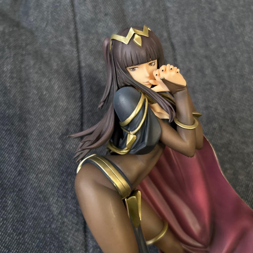 ファイアーエムブレム 1/7 フィギュア サーリャ 難アリ‼️