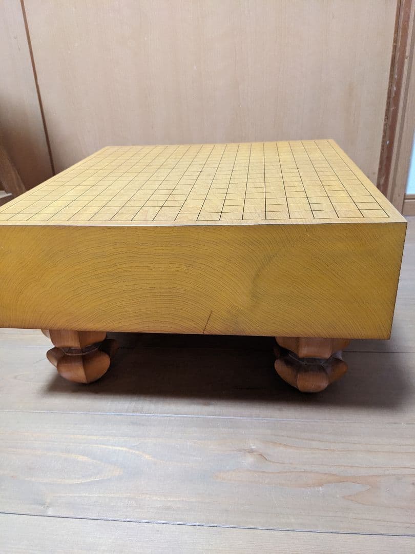 囲碁セット 4寸　脚付き　へそ付き　 蛤石　那智黒　碁笥セット