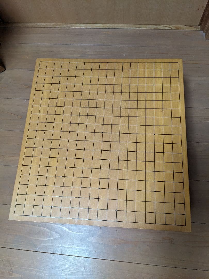 囲碁セット 4寸　脚付き　へそ付き　 蛤石　那智黒　碁笥セット