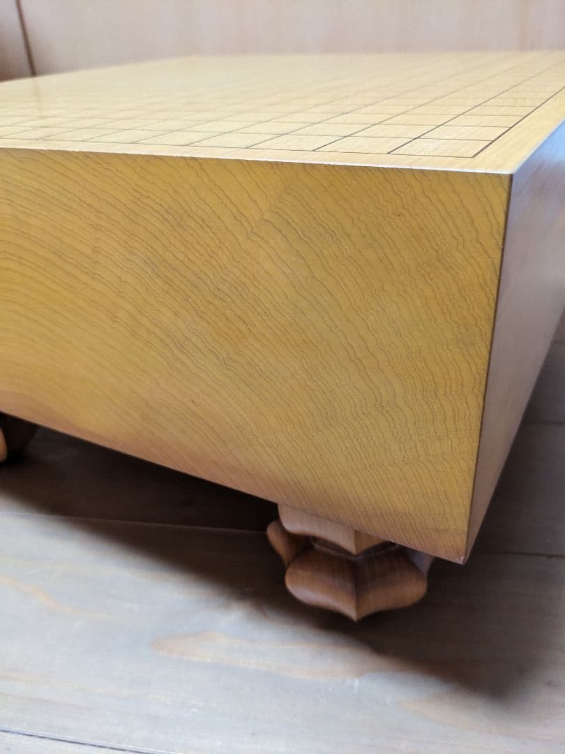 囲碁セット 4寸　脚付き　へそ付き　 蛤石　那智黒　碁笥セット