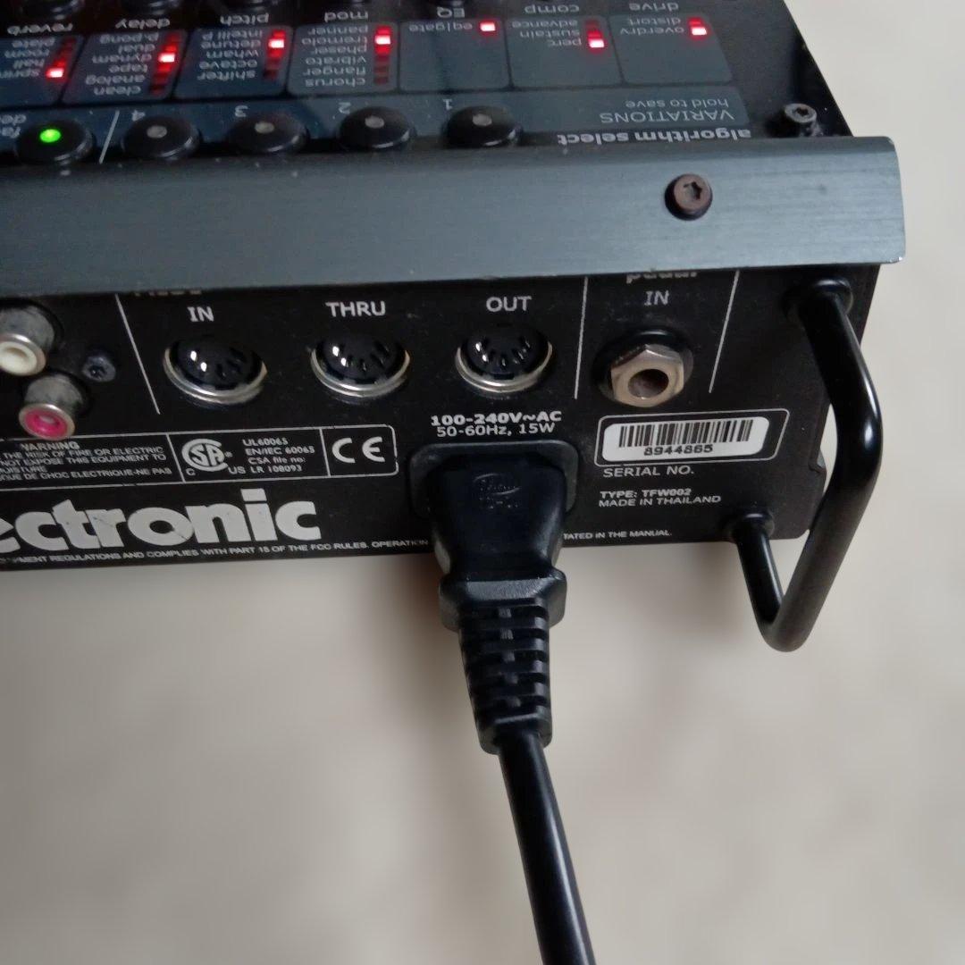 ギター t.c. electronic Novasystem