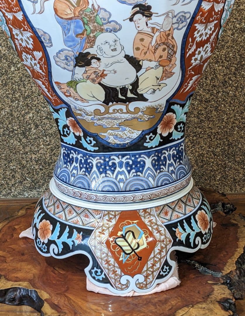 未使用　有田焼　沈香壺　色絵 神右衛門作　七福神　特大八角三段　総手描 干支龍