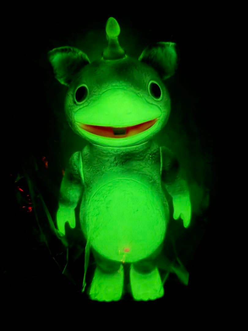 ブルマァク ブースカ 蓄光パープル ソフビ sofvi ツブコン販売品 未開封