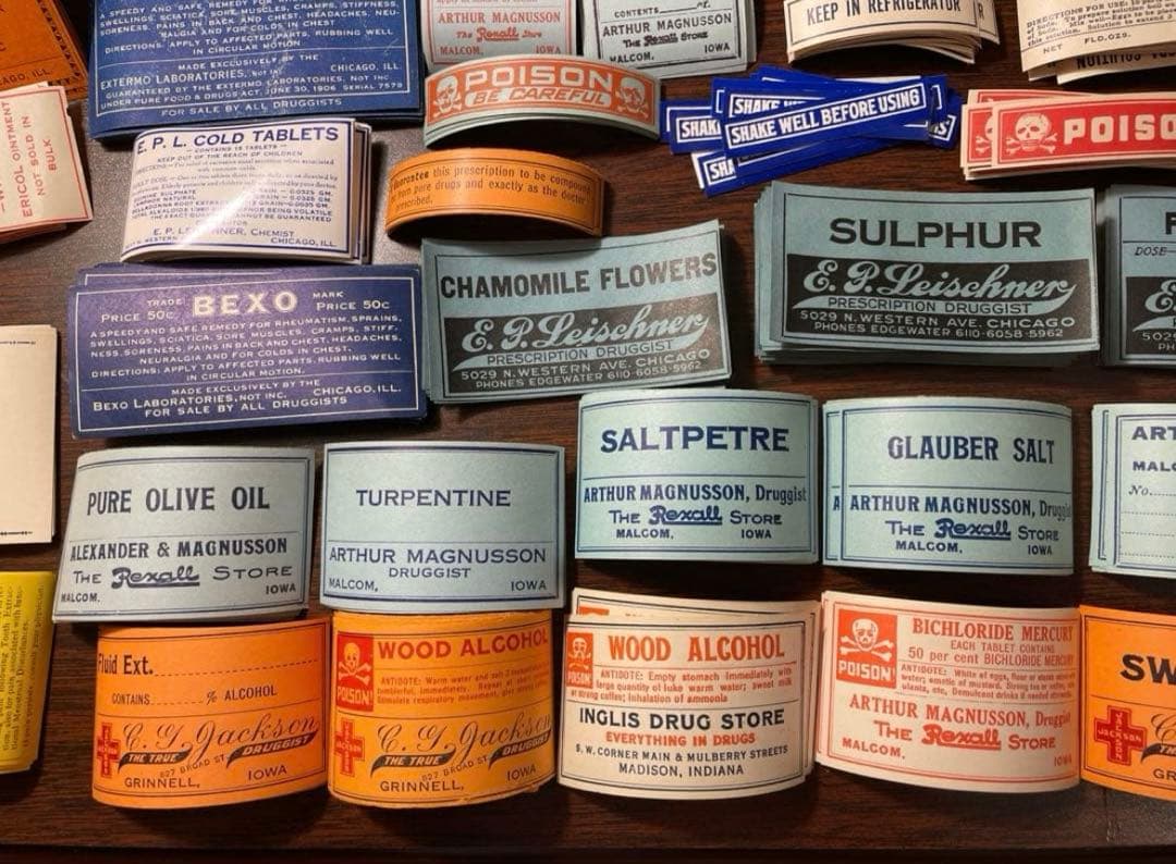 海外　ファーマシーラベル　55種各一枚計55枚　➕薬袋一枚　ヴィンテージ　ラベル