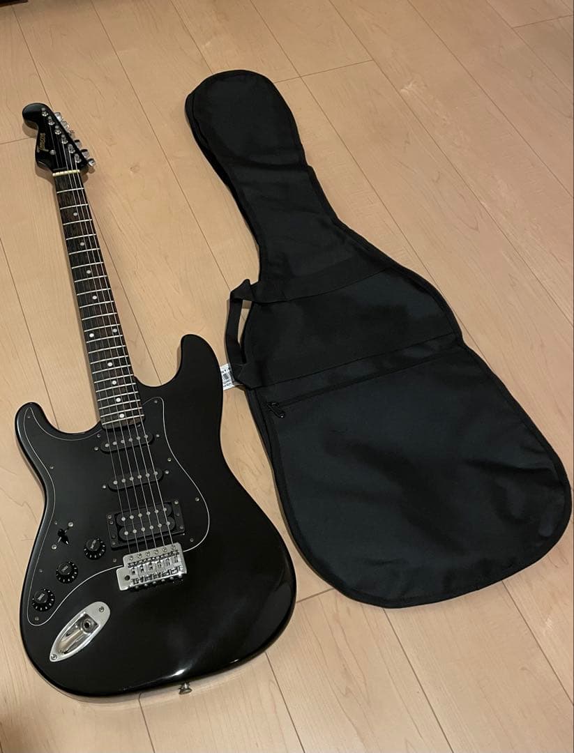 Tomson エレキギター ブラック ギターケース付き