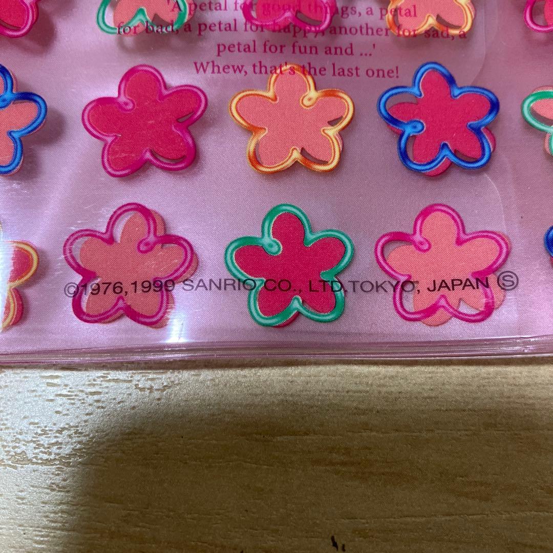 レア❣️HELLO KITTY 保険証ケース