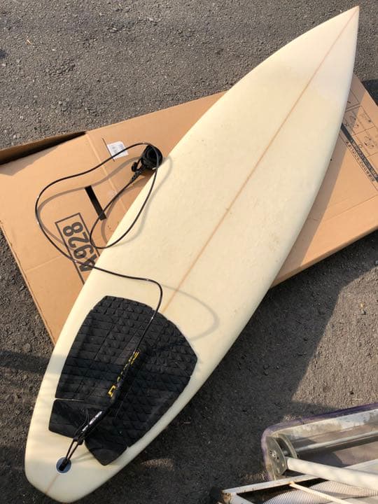 奈良発 サーフボード 6'3 × 18 3/4 × 2 3/8