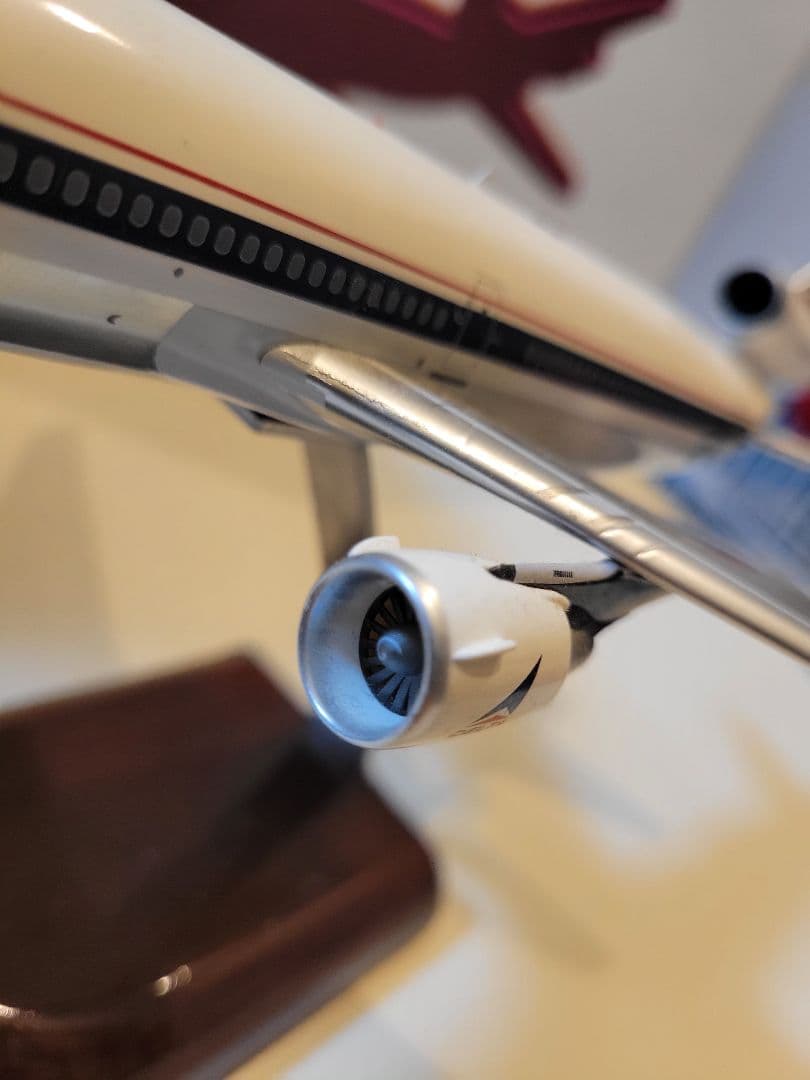 超激レア！McDonnell Douglas MD-11 1/200　デルタ