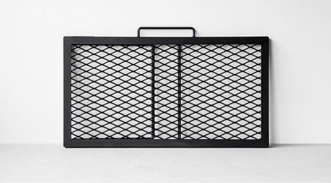 サンゾー工務店　IRON TABLE