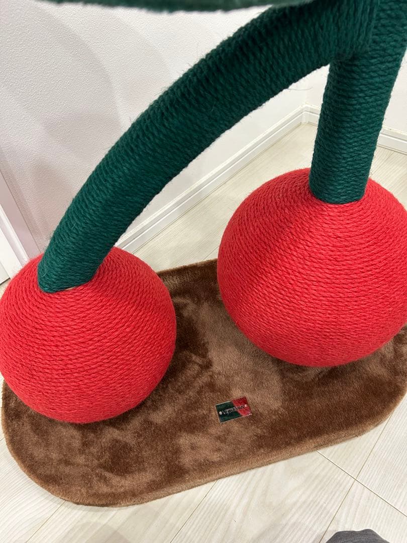さくらんぼ型キャットタワー 爪研ぎ