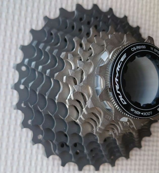 SHIMANO 11s CN-HG901チェーン CS-R9100スプロケット