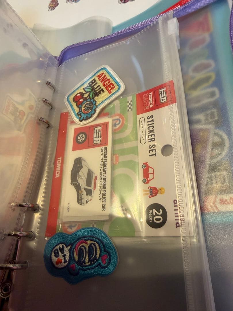 ボンボンドロップシール　キティーちゃん　大人の図鑑シール　ステッカー　シール帳