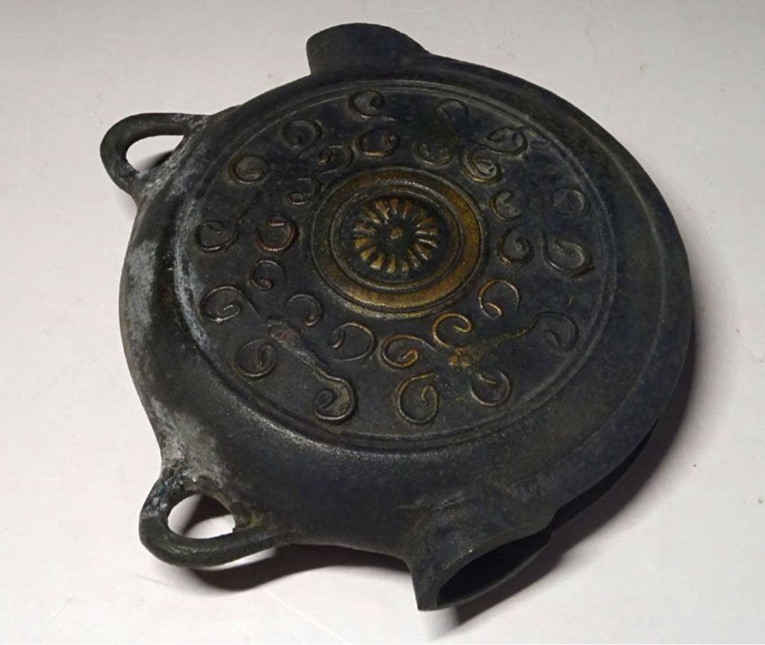 江戸時代 鰐口 梵音具 金鼓 唐草文様 仏具 神具 仏教美術 仏像 骨董 古美術