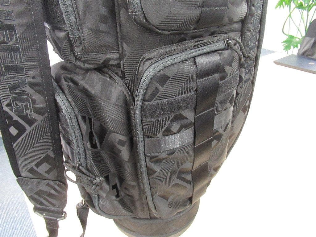 【美品】ブリーフィング　キャディバッグ25周年モデル　CR-6 LIMONTA