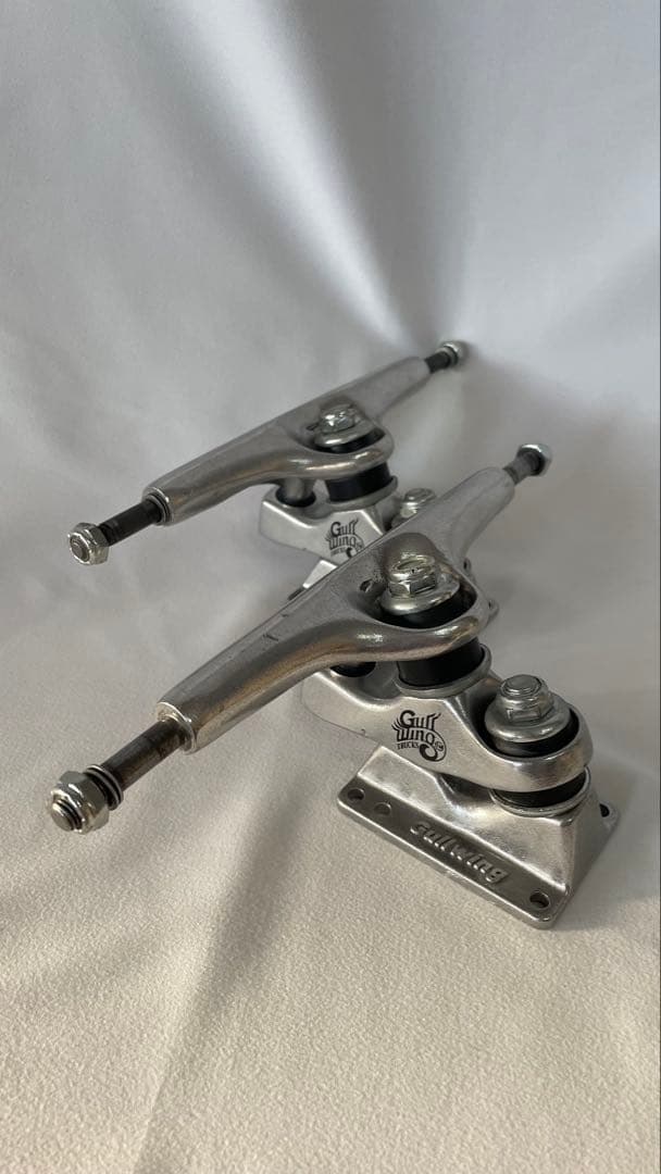 激レア！スケボー トラックGULLWING SIDEWINDER1 【送料無料】