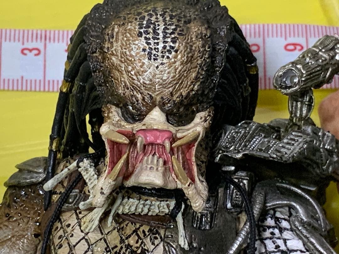 プレデター　アクション　フィギュア３体セット 送料無料