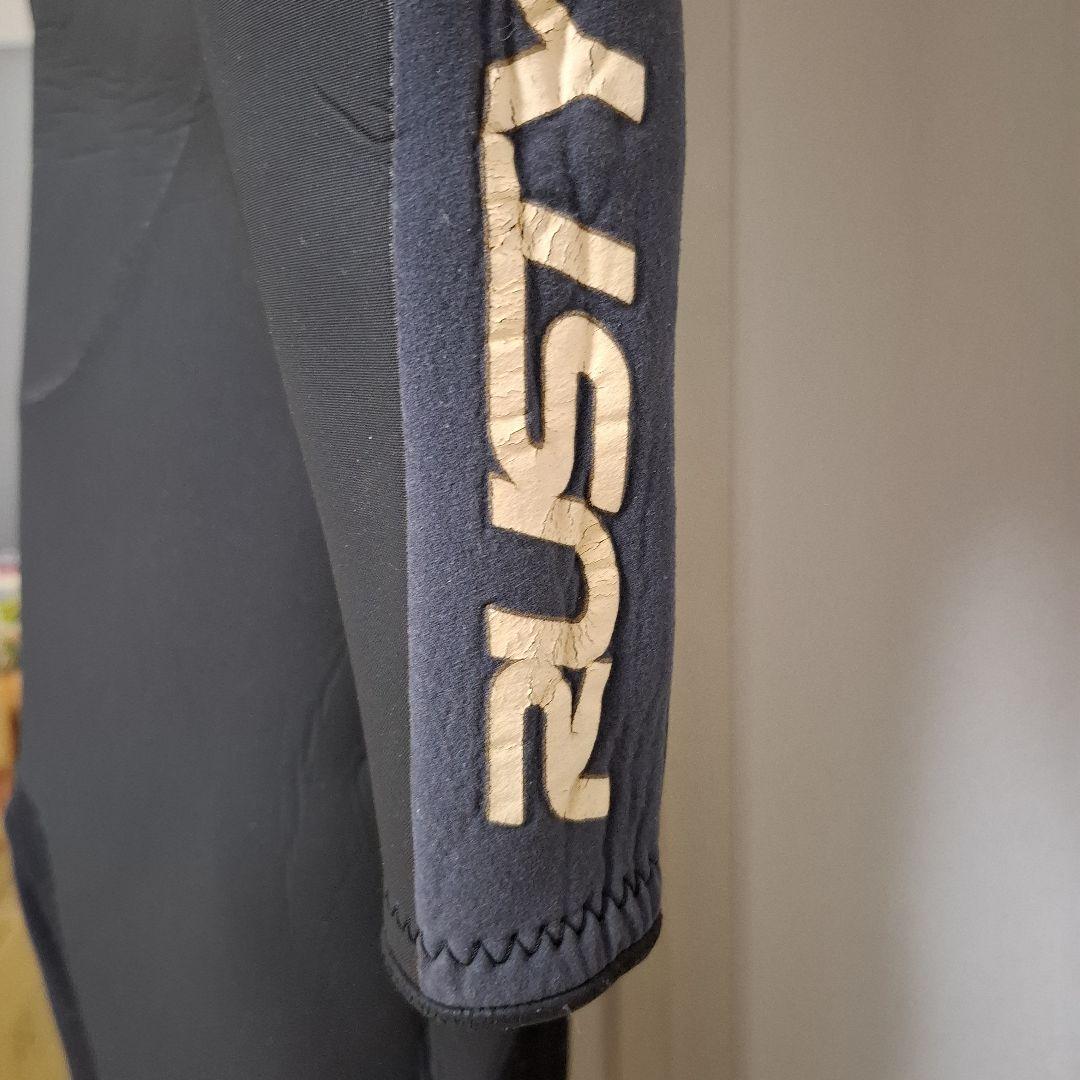 裏地オレンジ、黒とグレーのセミドライスーツ MLサイズ