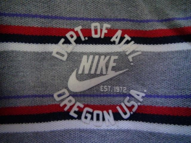 24642　ナイキ　メンズ　ポロシャツ　グレーＸ赤ほかボーダ－　サイズＸＬ