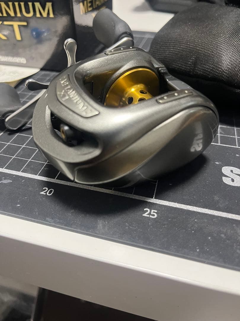 希少極上未使用　05メタニウム　XT