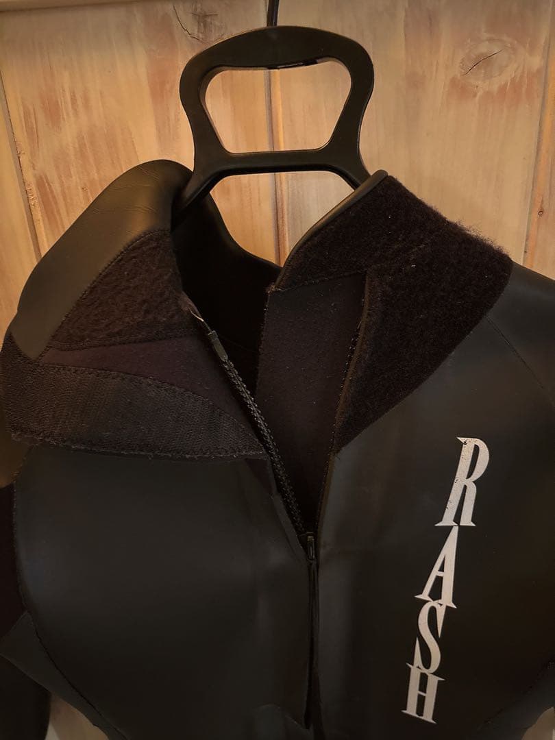 RASH セミドライ裏起毛フルスーツ　5㎜/3㎜メンズML