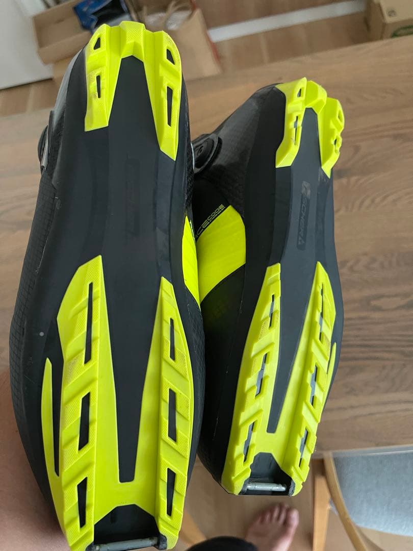 Fischer Carbon LITE 28.5センチ