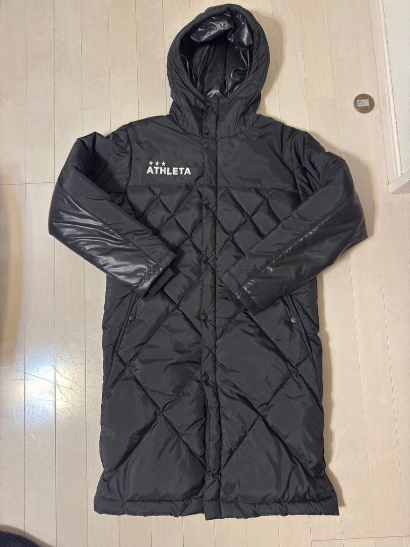 ATHLETA ベンチコート 黒 キルティング　使用回数1回