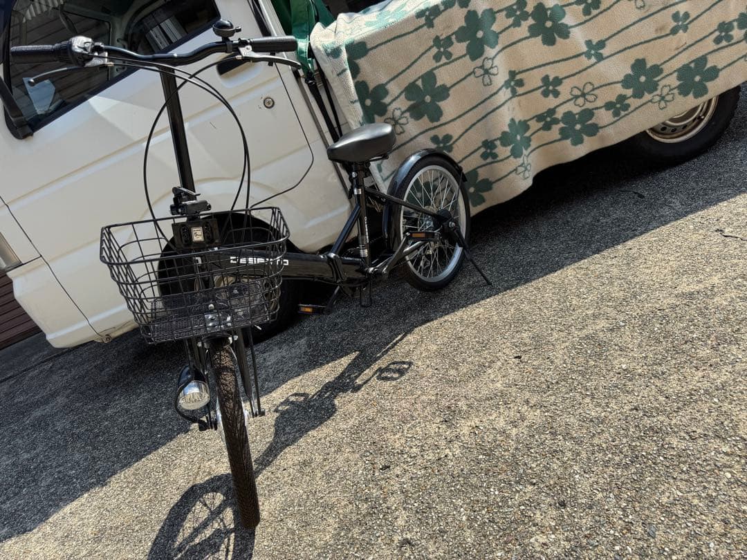 ①使用1回 6段変速 オートライト 折りたたみ 自転車 20インチ 型 折り畳み