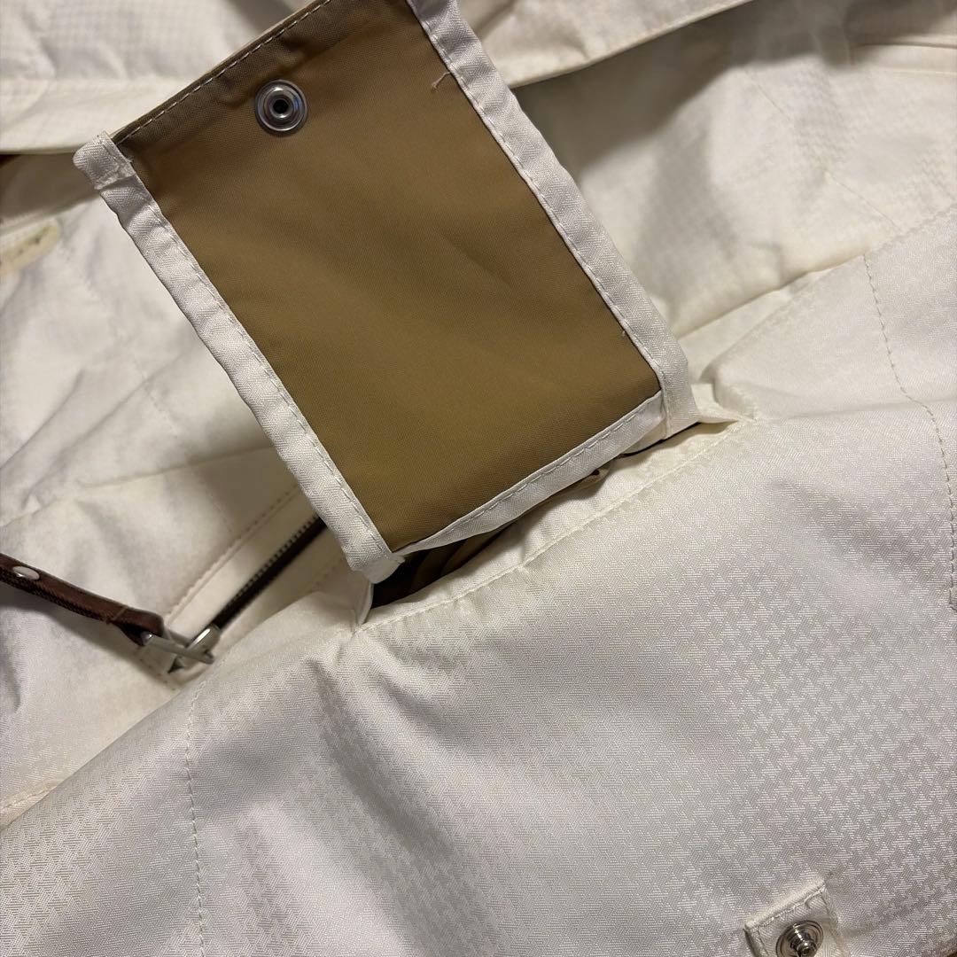 ムートンファー付き　スキーウェア　上下セット　ellesse　ゴールドウィン