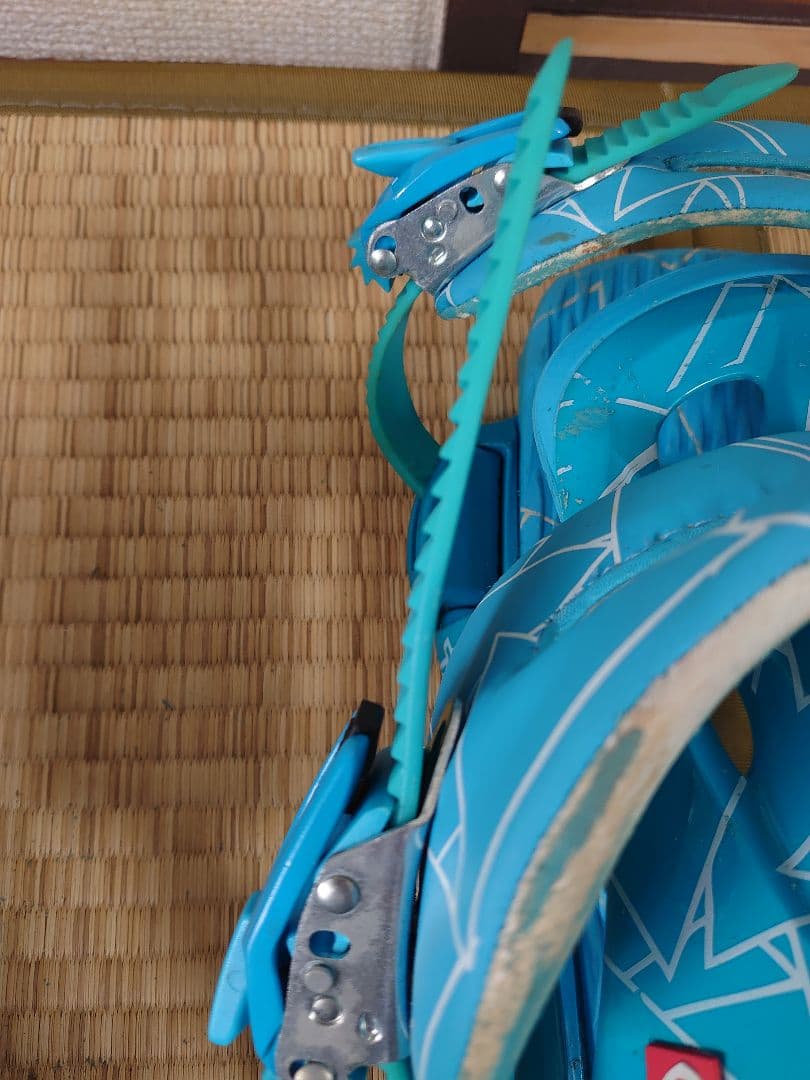 nx three 水色　青色